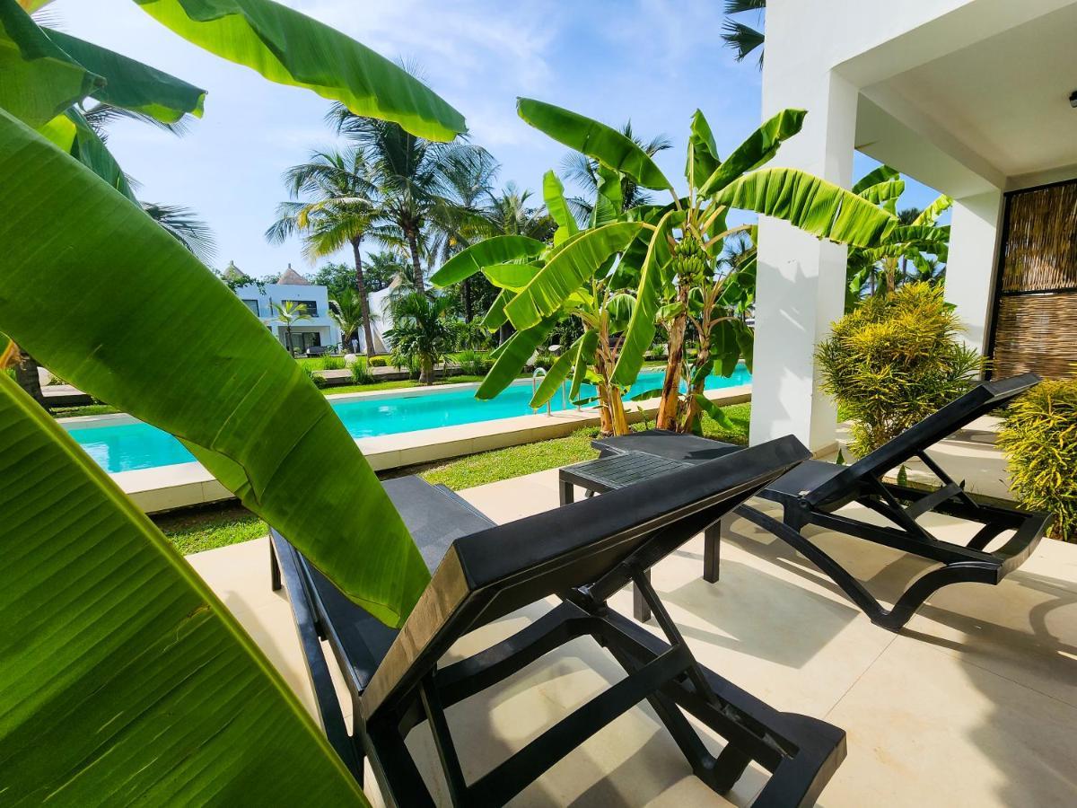 Kalimba Beach Resort (Adults Only) コツ エクステリア 写真